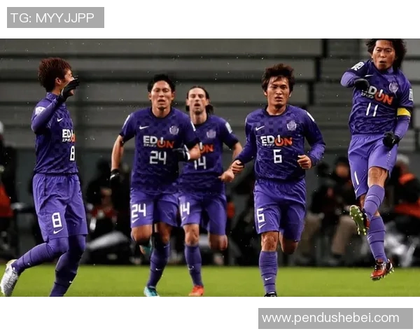 川岛前锋与鹿岛鹿角的精彩对决揭示了日本足球的激烈竞争与魅力