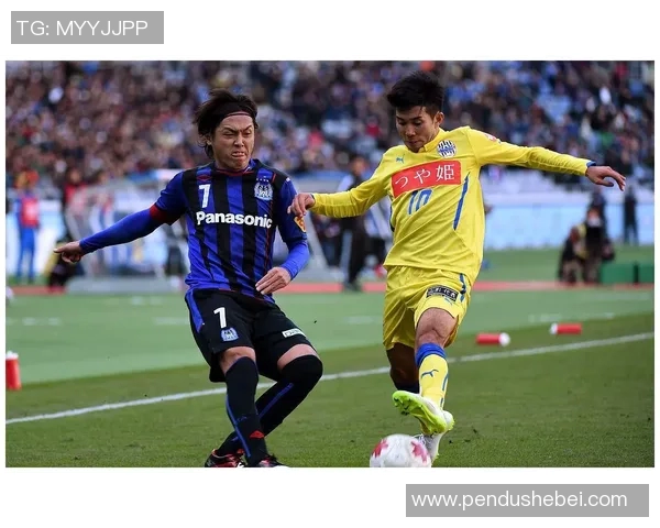 松本山雅迎战枥木球队全力争胜展现实力与团队精神