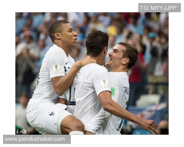 日队与哥伦比亚队激战在即谁将赢得这场精彩对决